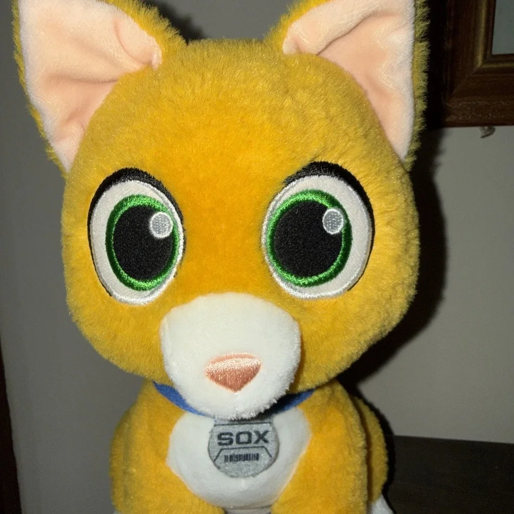 Mattel Disney Pixar Lightyear Robot Cat Companion Sox Plush